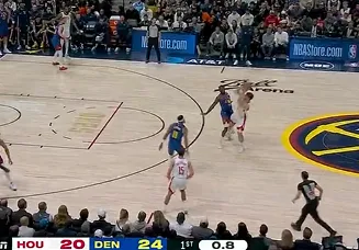 开云下载-申京首节末造成对手犯规&两罚不中,火箭首节落后掘金4分