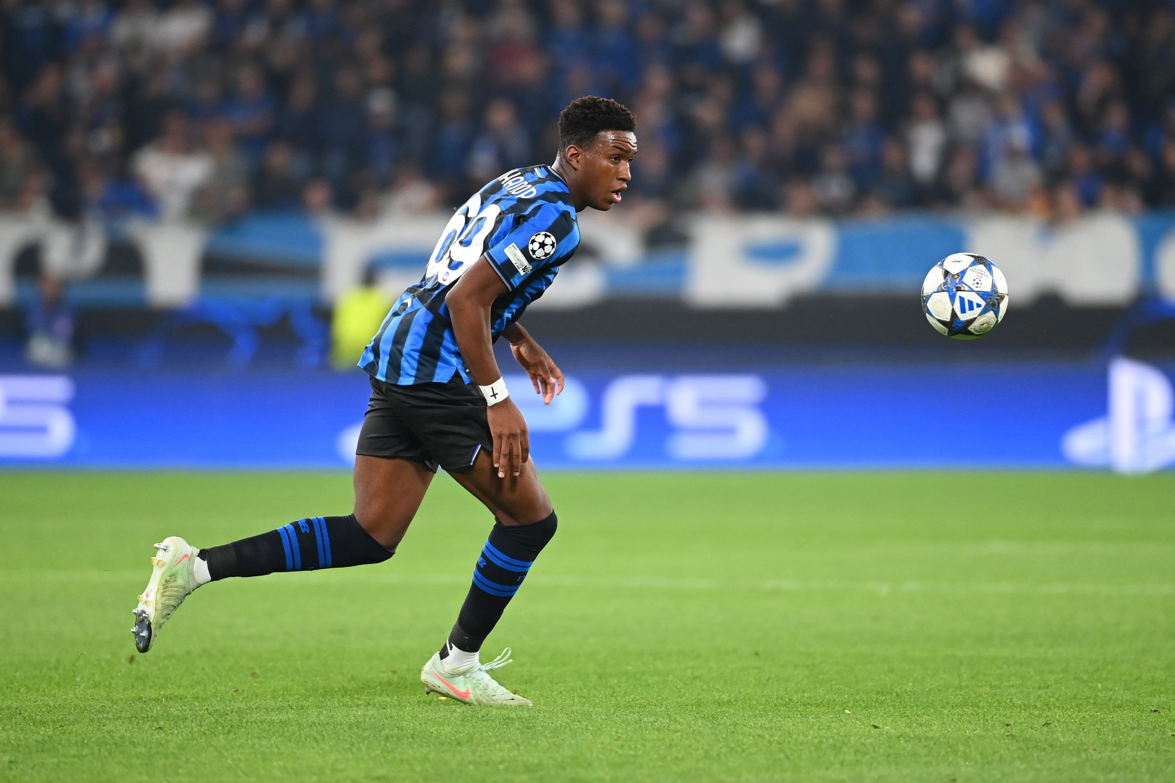 开云APP-迪马：皇马有意18岁意大利后卫阿哈诺，亚特兰大将其视为长期投资